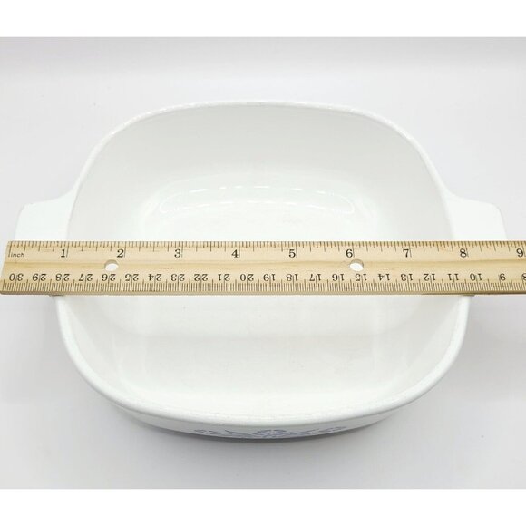 Corning Ware 1 Quart Blue Cornflower Casserole (P-1-B) Square No Lid Vintage - Picture 9 of 10